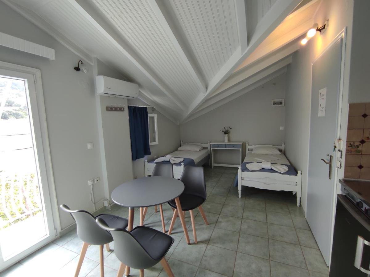 Venus Rooms Katelios Luaran gambar